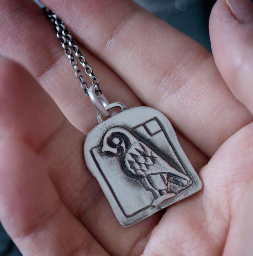 ✨☥Silver necklace amulet with face of the Egyptian Goddess Hathor ☥✨🌝